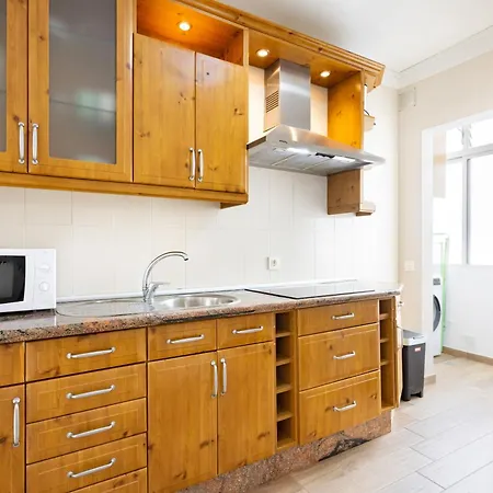 Home2book & Bright Cruz Flat *